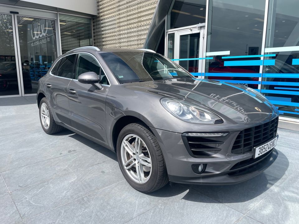 photo PORSCHE MACAN