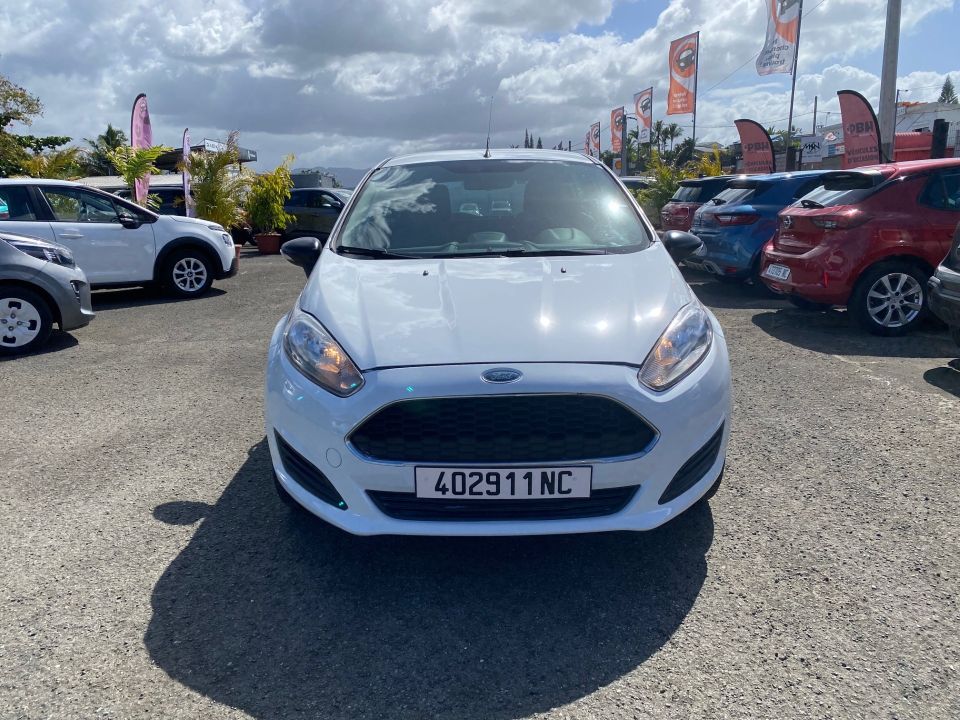 voiture occasion FORD - FIESTA