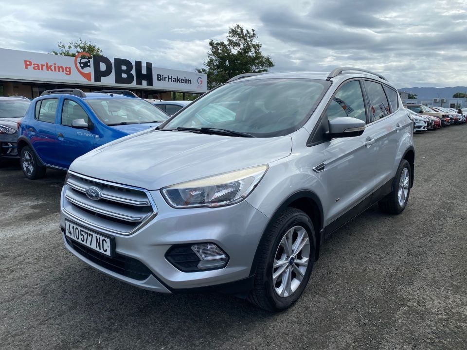 photo voiture occasion FORD KUGA
