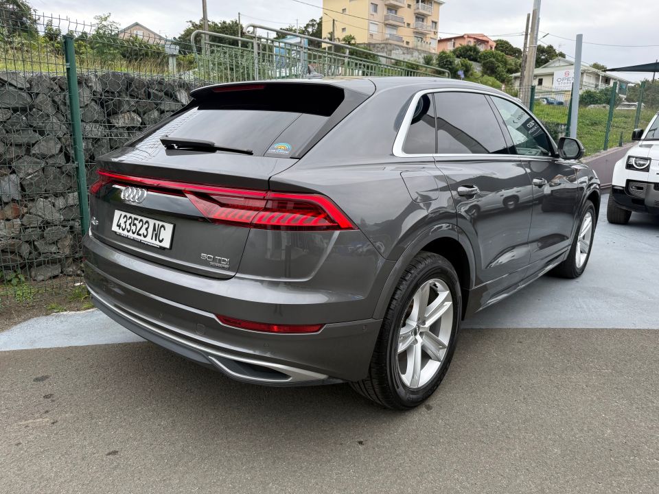 voiture occasion AUDI - Q8