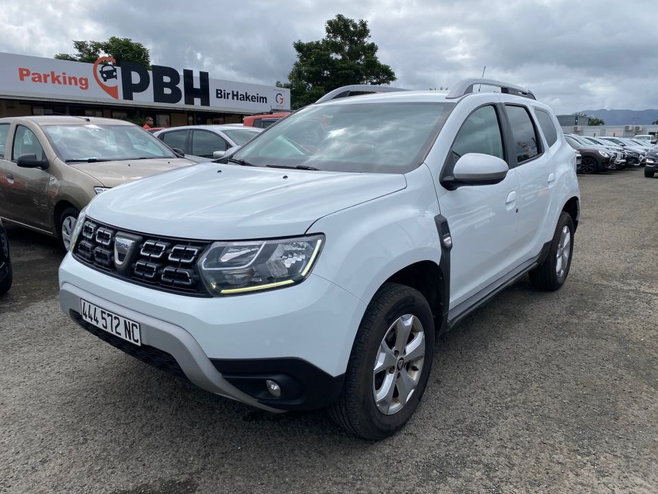 photo voiture occasion DACIA DUSTER